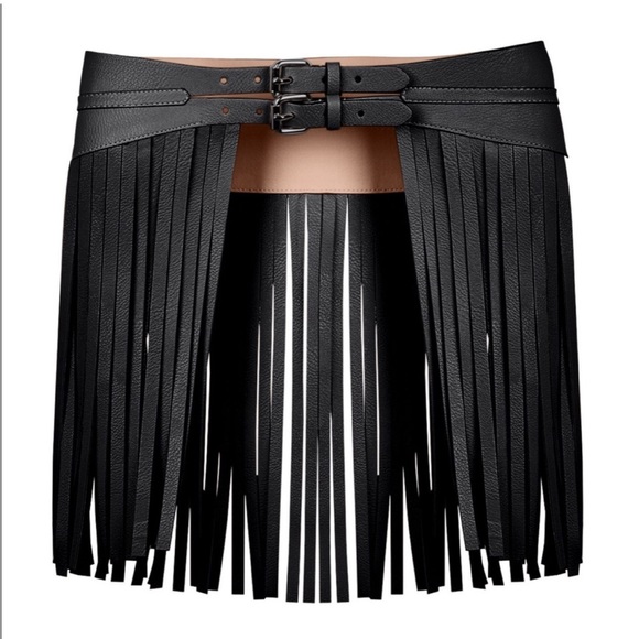 New BCBG Black Belt #stagecoach#coachella#conerts - Picture 2 of 3